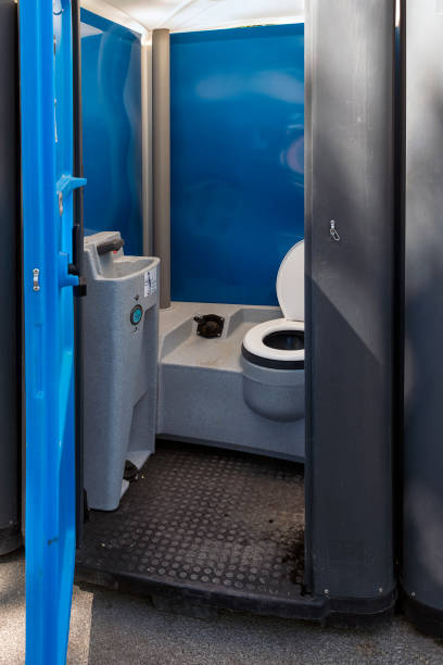 Best High-end porta potty rental  in Northwest Harbor, NY
